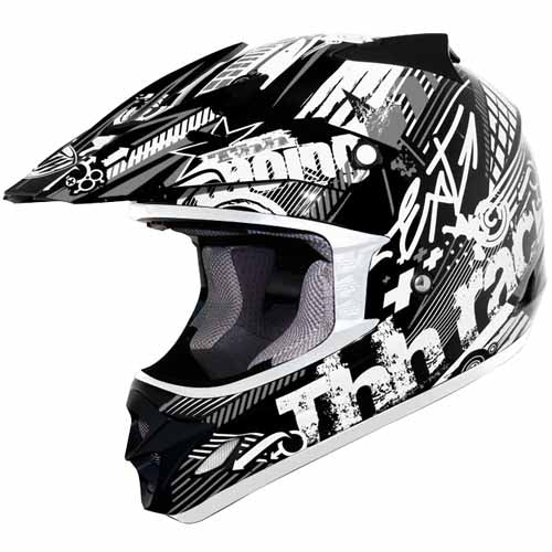 THH TX-24 Blitz in Black and Grey is an oustanding quality and design helmet at a value that everyone can afford with fully removable liner and d-ring fastening